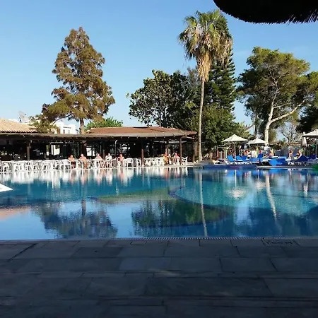 Gardens 206 Paphos